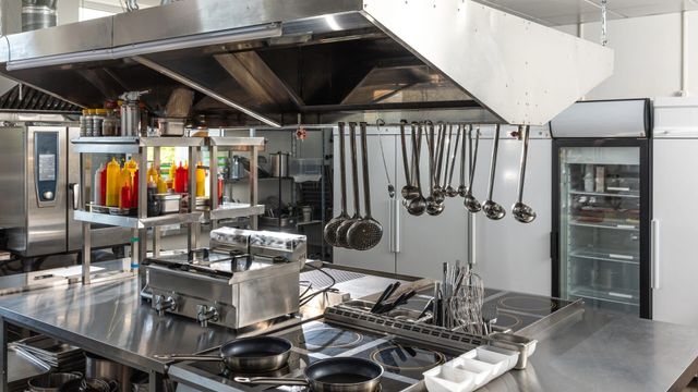 Vignette du programme télé Cauchemar en cuisine - Saison 13