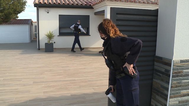 Vignette du programme télé 100 jours avec la police municipale de Perpignan - Saison 1