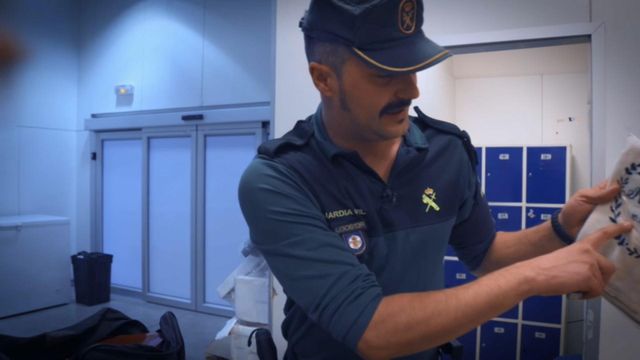 Vignette du programme télé Au coeur des douanes : Espagne - Saison 5