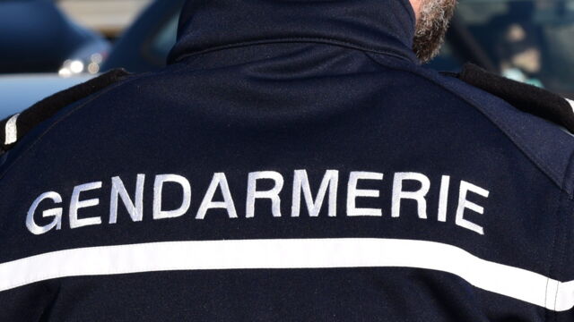 Vignette du programme télé 100 jours avec les gendarmes