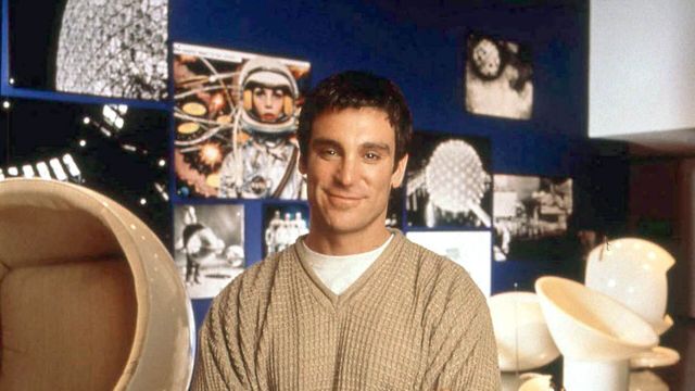 Vignette du programme télé Le Caméléon - Saison 2