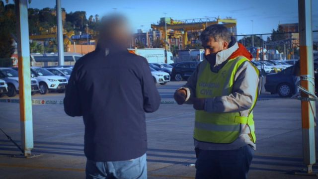 Vignette du programme télé Au coeur des douanes : Espagne - Saison 5