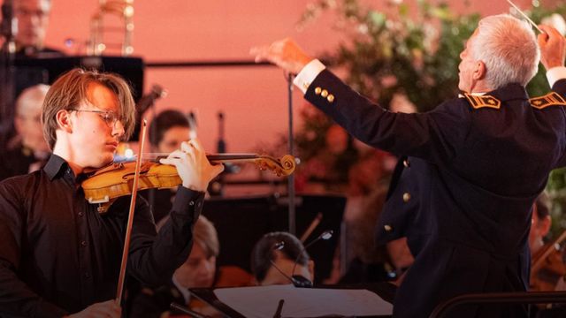 Vignette du programme télé La Garde républicaine à Assas