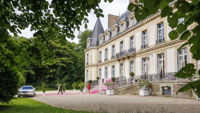 Vignette du programme télé Qui veut épouser mon fils ? - Saison 1