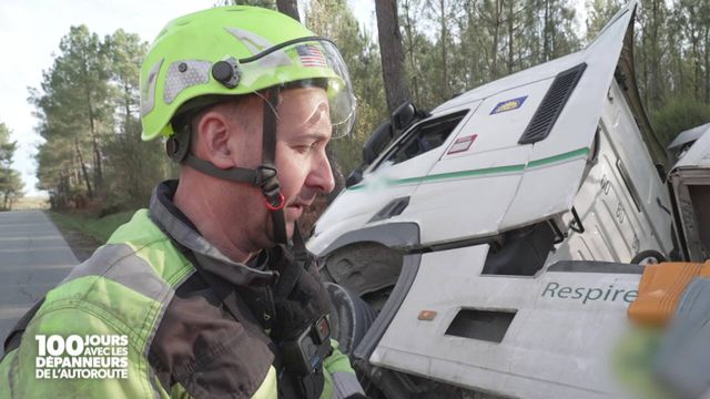 Vignette du programme télé 100 jours avec les dépanneurs de l'autoroute