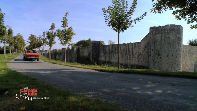 Vignette du programme télé Les carnets de Julie