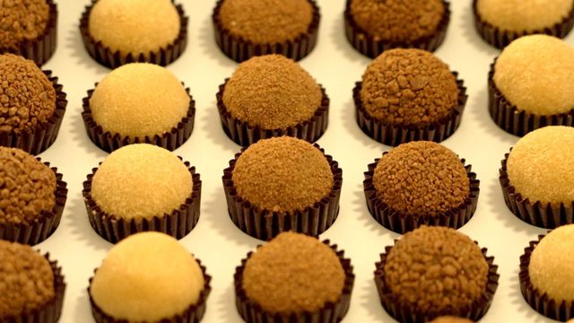 Vignette du programme télé Voyage en cuisine