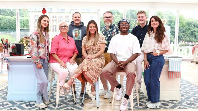 Vignette du programme télé Le meilleur pâtissier : qui sera plus fort que le grimoire de Mercotte ?