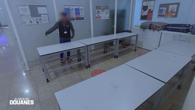 Vignette du programme télé Au coeur des douanes : Espagne - Saison 7