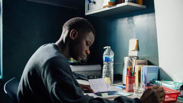 Vignette du programme télé Un prophète - Saison 1