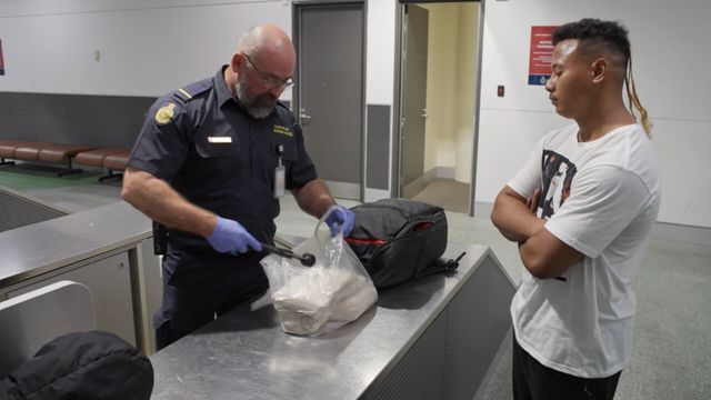 Vignette du programme télé Douanes sous haute surveillance - Saison 17