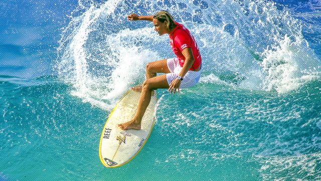 Vignette du programme télé Girls Can't Surf : une révolution sur les vagues