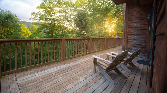 Vignette du programme télé Habitations en péril - Saison 4