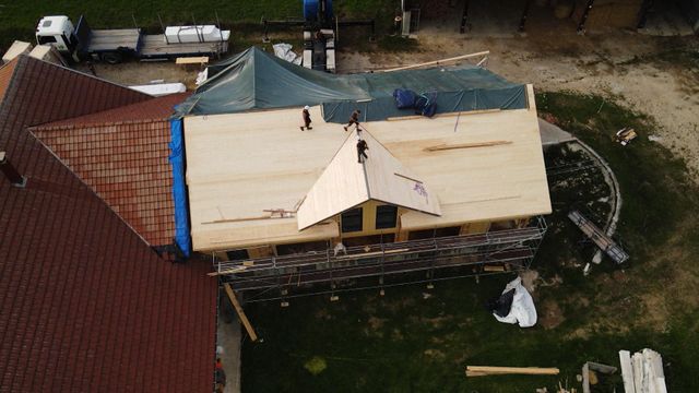 Vignette du programme télé Chalets sur mesure - Saison 3