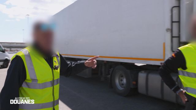 Vignette du programme télé Au coeur des douanes : Espagne - Saison 6