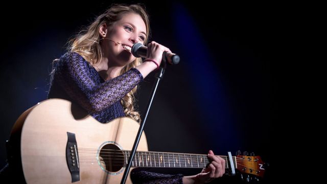 Vignette du programme télé Laura Laune Le Diable est une gentille petite fille
