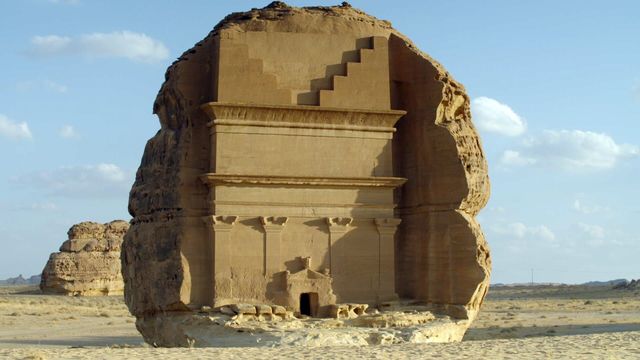 Vignette du programme télé Expédition Pétra : sur la piste des Nabatéens