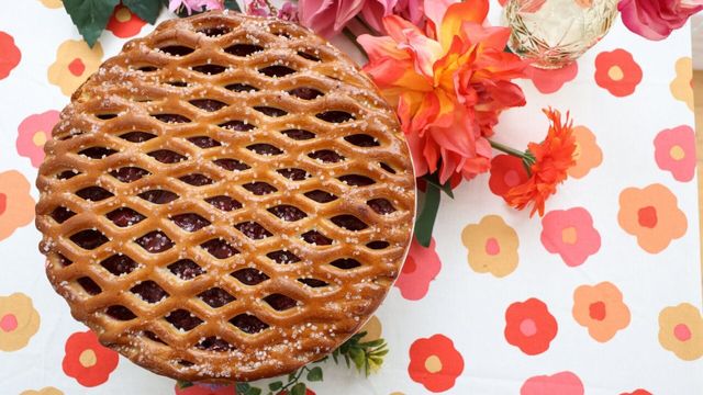 Vignette du programme télé Le meilleur pâtissier : qui sera plus fort que le grimoire de Mercotte ?