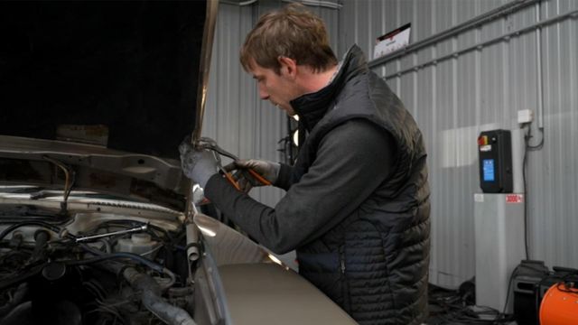 Vignette du programme télé Top Mecanic, 5 jours pour restaurer une épave - Saison 5