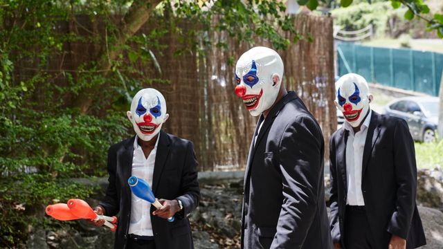 Vignette du programme télé Tropiques criminels - Saison 1