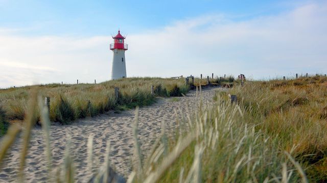 Vignette du programme télé La mer du Nord par les côtes - Saison 1