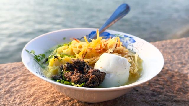 Vignette du programme télé Voyage en cuisine