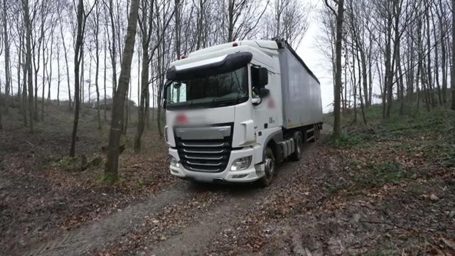 Vignette du programme télé 100 jours avec les dépanneurs de l'autoroute - Saison 5