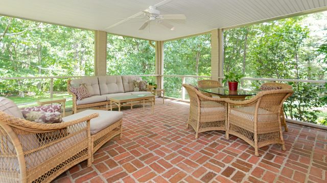 Vignette du programme télé Arnaques !