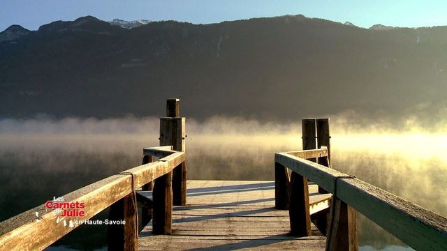 Vignette du programme télé Les carnets de Julie