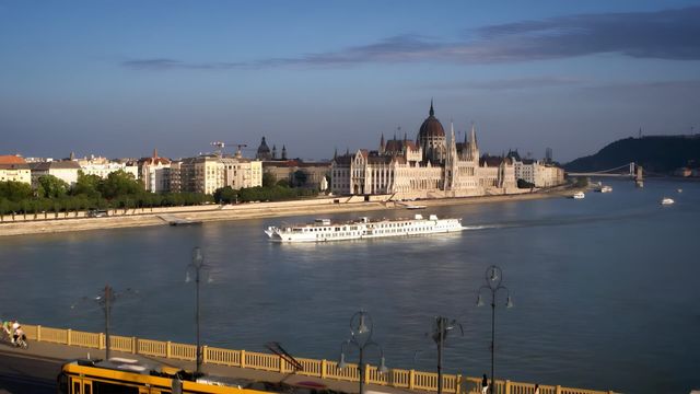 Vignette du programme télé L'amour sur le Danube : une croisière royale