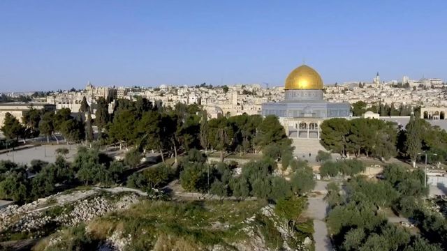 Vignette du programme télé Les monuments sacrés - Saison 1