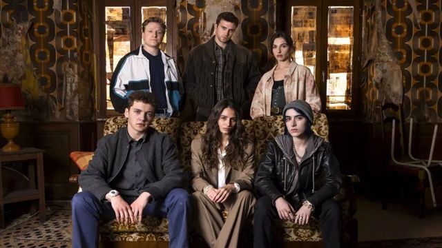 Vignette du programme télé Phoenix - Saison 1