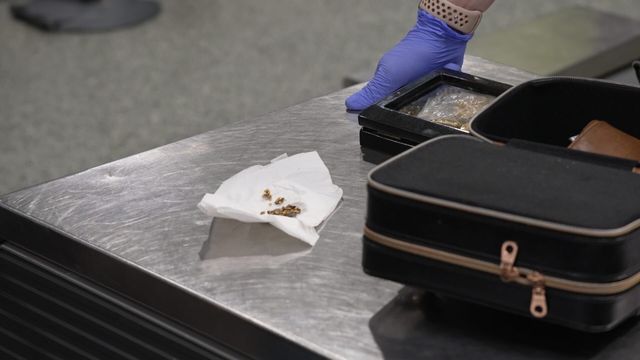 Vignette du programme télé Douanes sous haute surveillance - Saison 16