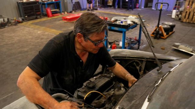Vignette du programme télé Top Mecanic, 5 jours pour restaurer une épave - Saison 6