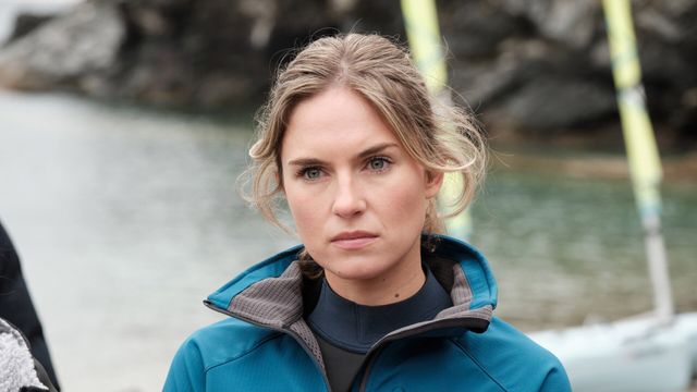 Vignette du programme télé Mystères au paradis - Saison 3