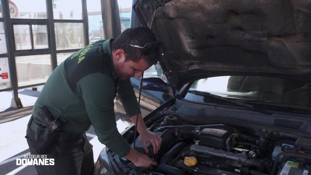 Vignette du programme télé Au coeur des douanes : Espagne - Saison 4