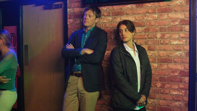 Vignette du programme télé Mystères au paradis - Saison 3