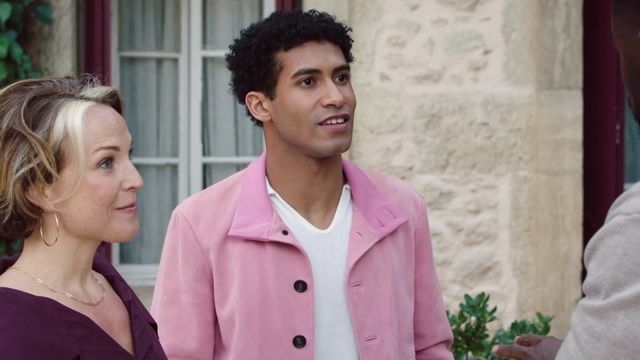 Vignette du programme télé Ici tout commence - Saison 6