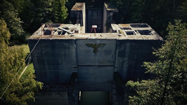 Vignette du programme télé Les bases secrètes des nazis - Saison 4