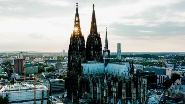 Vignette du programme télé Un joyau à la française, la cathédrale de Cologne