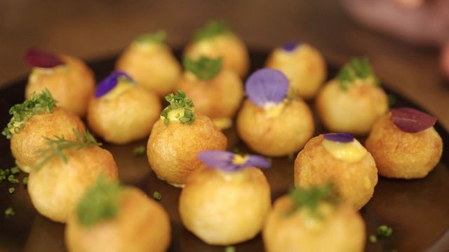 Vignette du programme télé Voyage gourmand