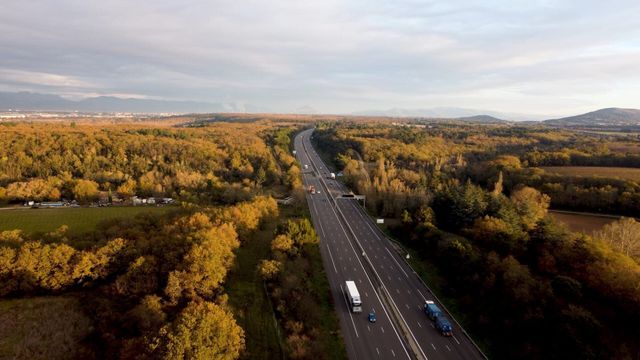 Vignette du programme télé A6-A7 : ces autoroutes qui ont changé la France