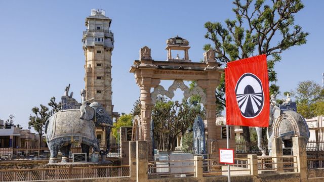 Vignette du programme télé Pékin express