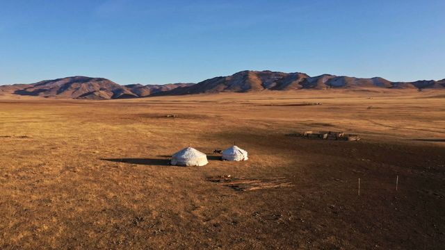 Vignette du programme télé Au-delà de la mort : les secrets des rites funéraires - Saison 1