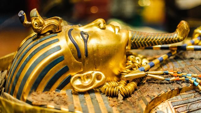 Vignette du programme télé Les grandes énigmes de l'Histoire *2013 - Saison 6