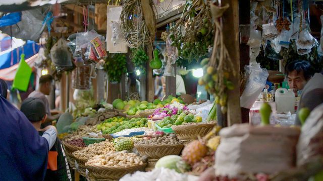 Vignette du programme télé Marchés du monde - Saison 1