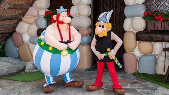 Vignette du programme télé Parc Astérix : dans les coulisses du plus gaulois des parcs d'attractions