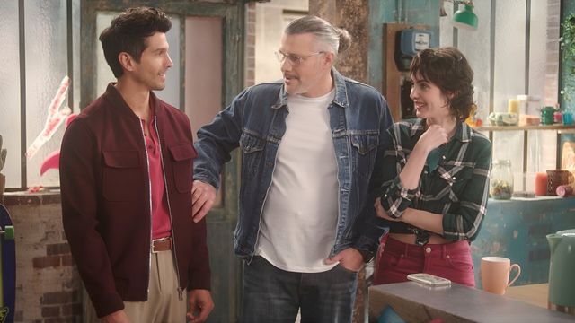 Vignette du programme télé Scènes de ménages - Saison 17