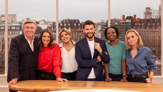 Vignette du programme télé Bonjour ! Avec vous
