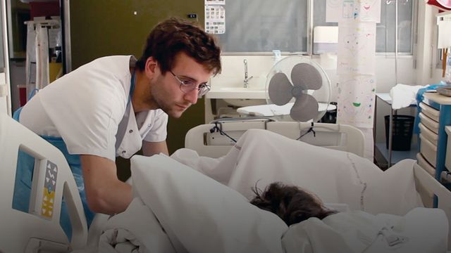 Vignette du programme télé Itinéraire d'un apprenti toubib